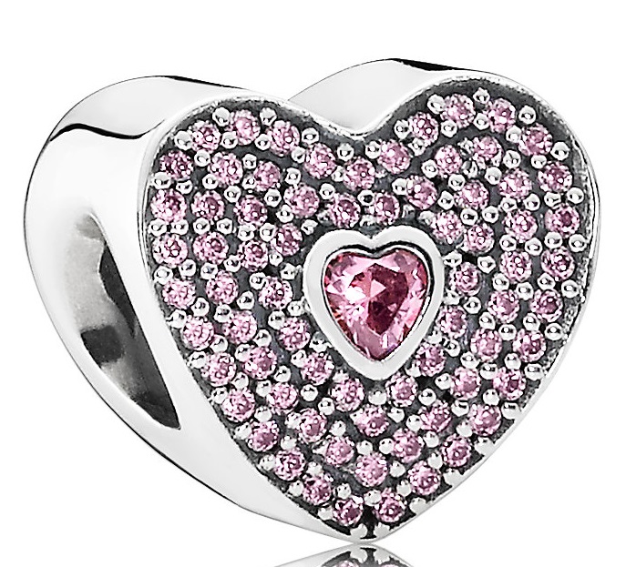 Charm hearts. Шарм сердечко Пандора. Pandora Шарм сердце. Pandora Шарм сердечко. Шарм Пандора сердце с камнем.